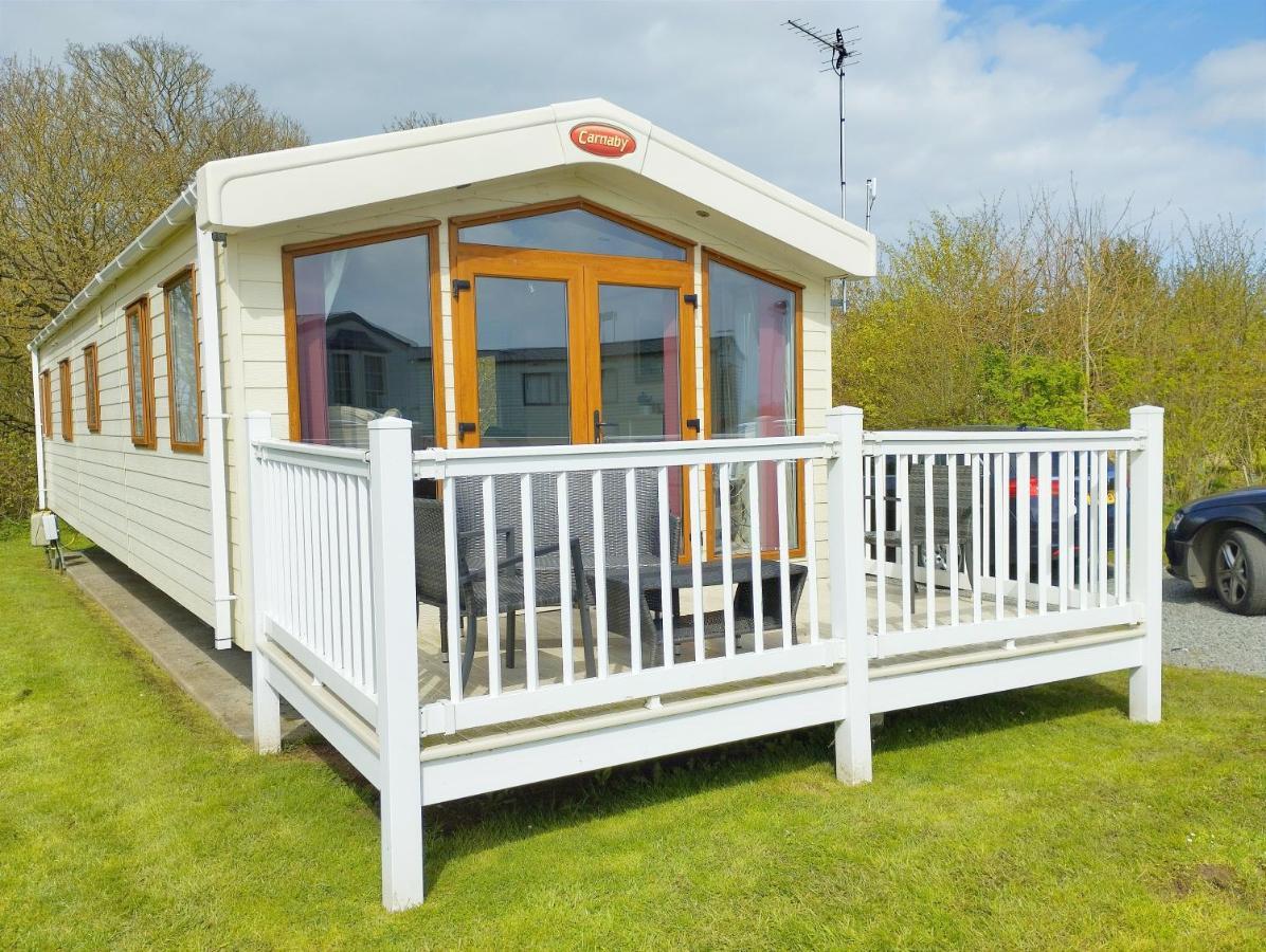 Sand Le Mere Holiday Village Caravan Hire Tunstall  Kültér fotó